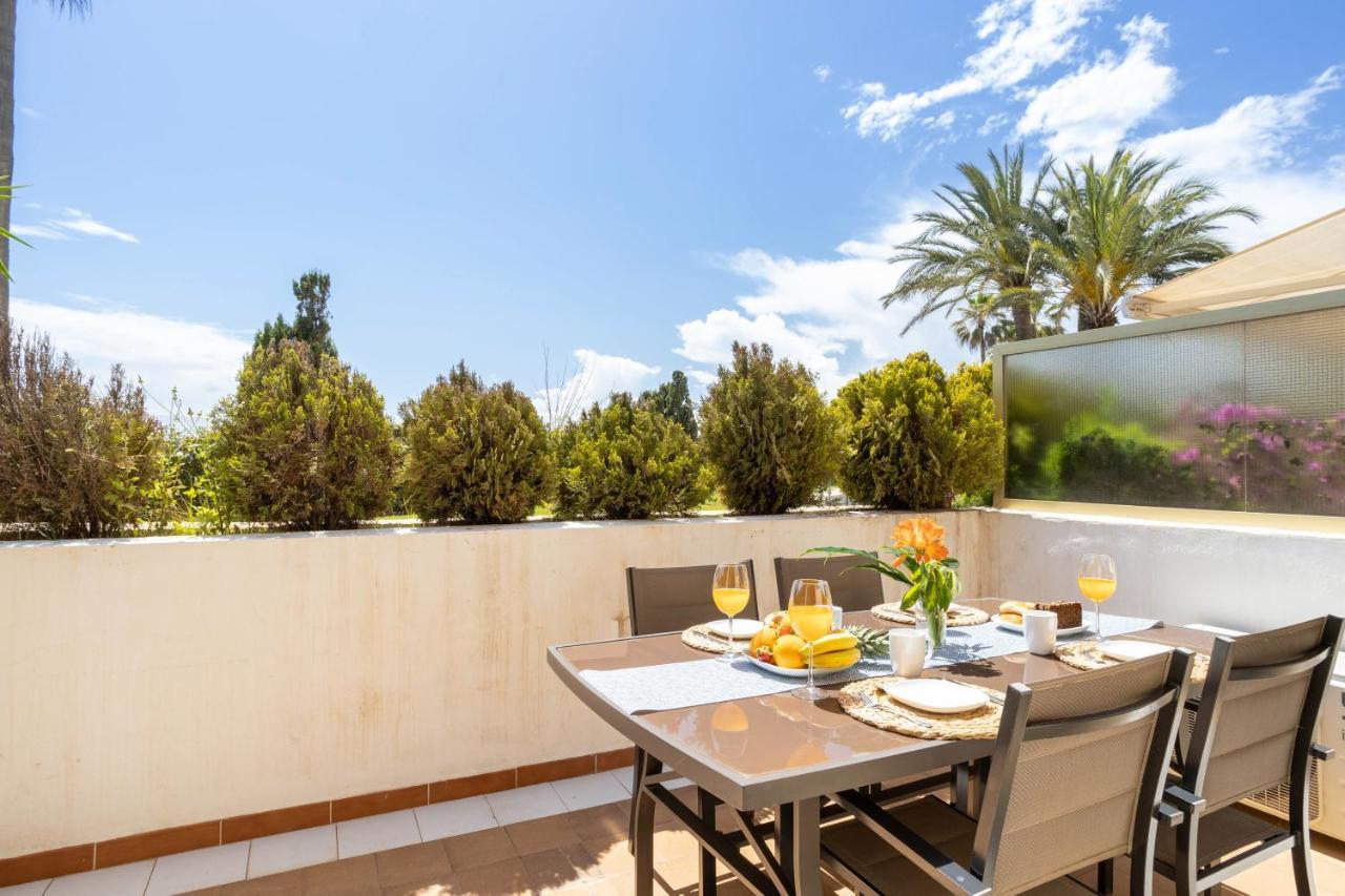 OleHolidays 806 Romana Playa Primera línea de playa Marbella Exterior foto